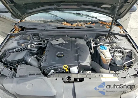 2015 Audi A4 Premium z USA, uszkodzony, nr VIN WAUBFAFL2FN003229